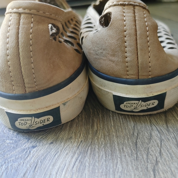 Sperry Top Sider Tan Leather Laser Perf Slip On Shoes Size 10 - Picture 4 of 11